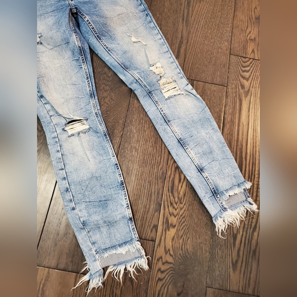 Zara Trafaluc Jeans - Picture 2 of 8